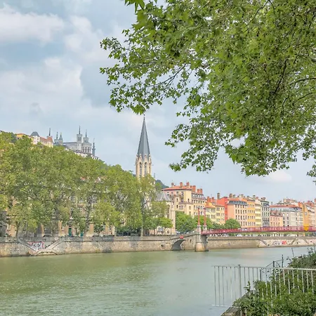 Le Raffine Avec Caractere En Hypercentre Apartman Lyon